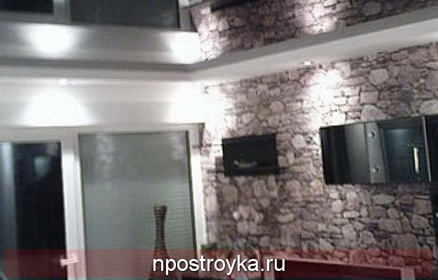 Натяжной глянцевый потолок черный