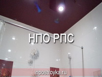 глянцевый натяжной потолок фото