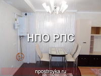глянцевый натяжной потолок фото