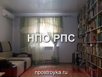 глянцевый натяжной потолок фото