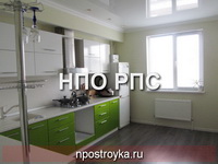 глянцевый натяжной потолок фото